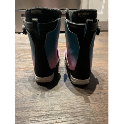 K2 Snowboard Boots Women s 8 Online now