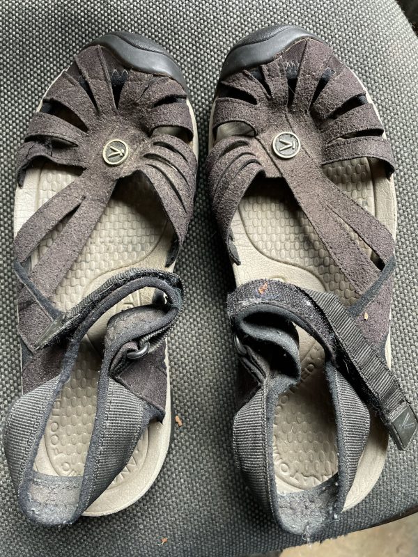 Keen Sandals Women s 7 Online Sale