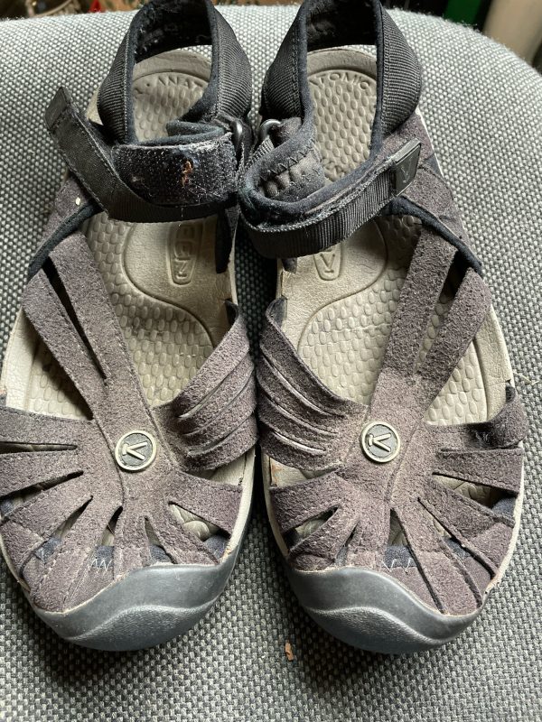 Keen Sandals Women s 7 Online Sale